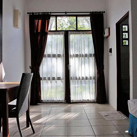 Basaga Holiday Residences Κουτσίνγκ Εξωτερικό φωτογραφία
