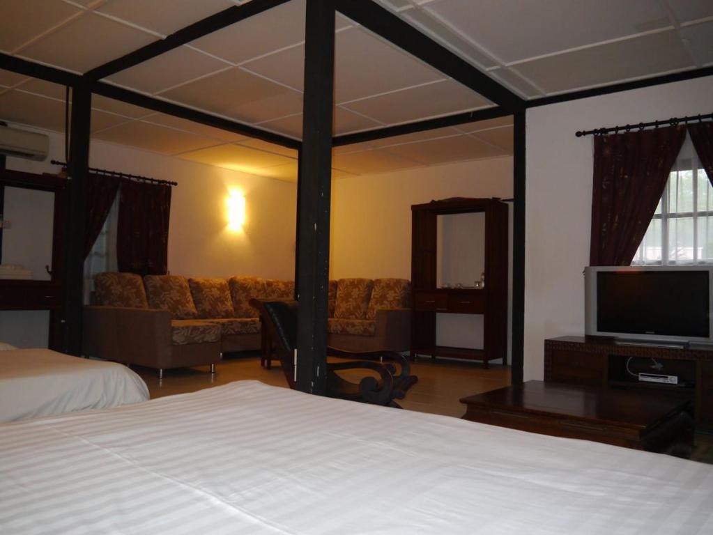 Basaga Holiday Residences Κουτσίνγκ Δωμάτιο φωτογραφία