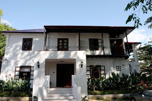 Basaga Holiday Residences Κουτσίνγκ Εξωτερικό φωτογραφία